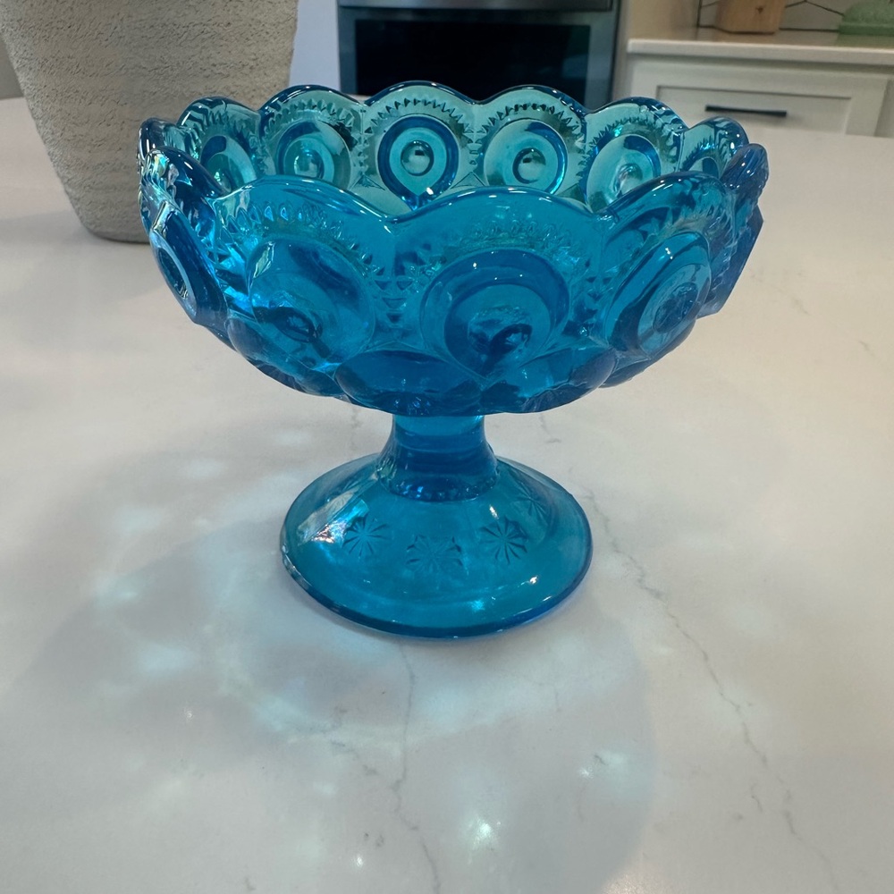 Blue moon and stars small candy dish excellent condition.